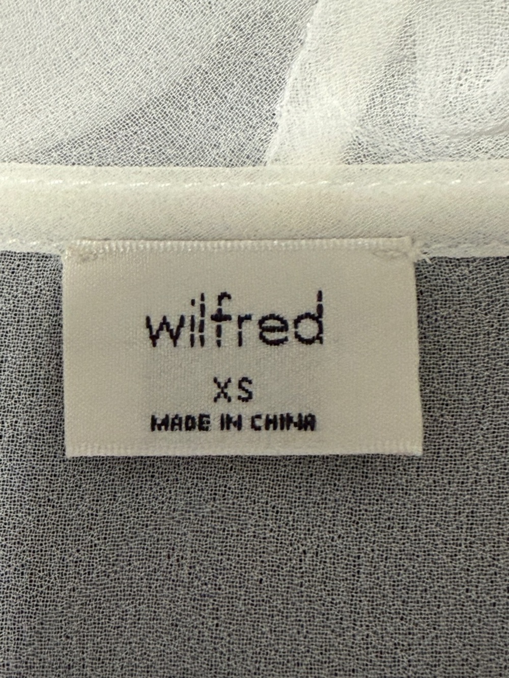 LIKE NEW! Women's Aritzia Wilfred Frenchie Cream Tie Chiffon Blouse-XS - Picture 10 of 10